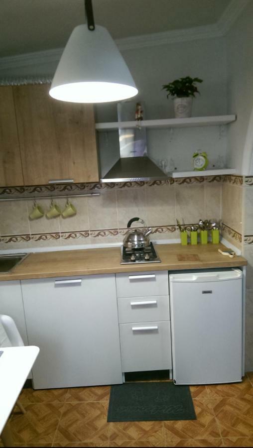 Tamro Light House Apartment Батуми Екстериор снимка