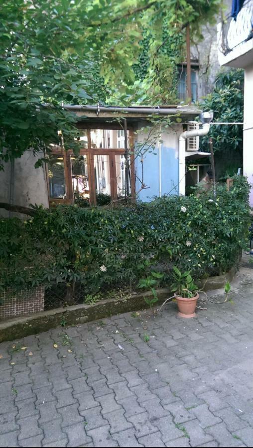 Tamro Light House Apartment Батуми Екстериор снимка