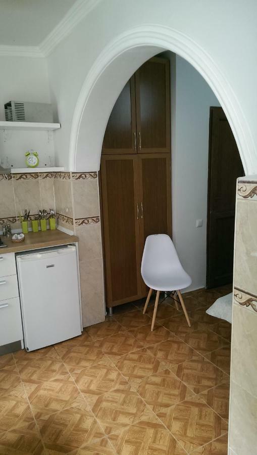 Tamro Light House Apartment Батуми Екстериор снимка